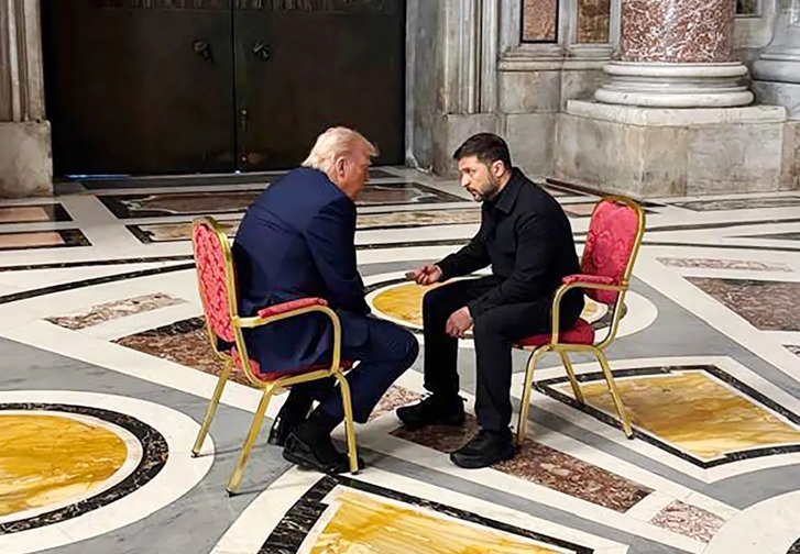 Donald Trump and Zelensky's first meeting in Rome after the White House